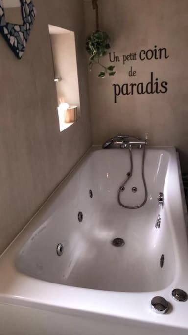 Le Paradis Marocain Avec Balneo Niort Extérieur photo